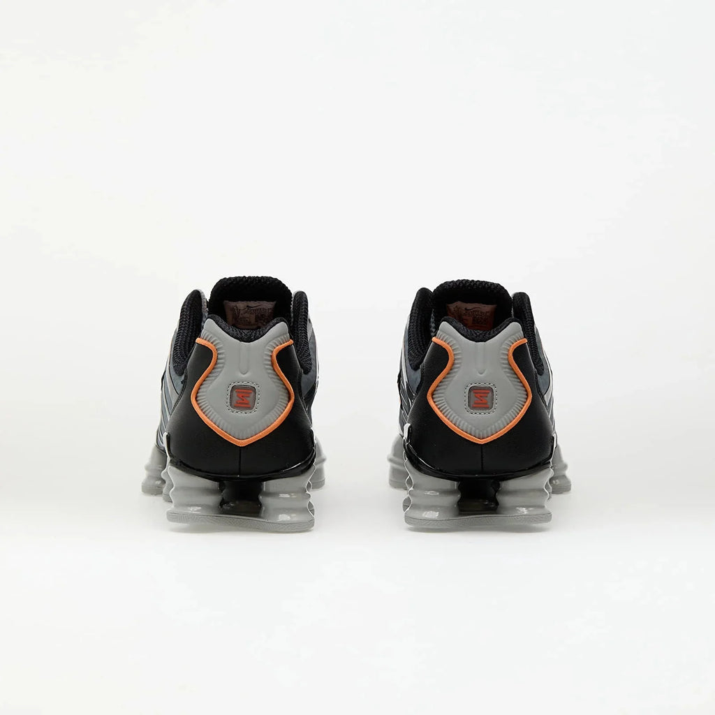 NIKE SHOX TL MANDARIN Nike