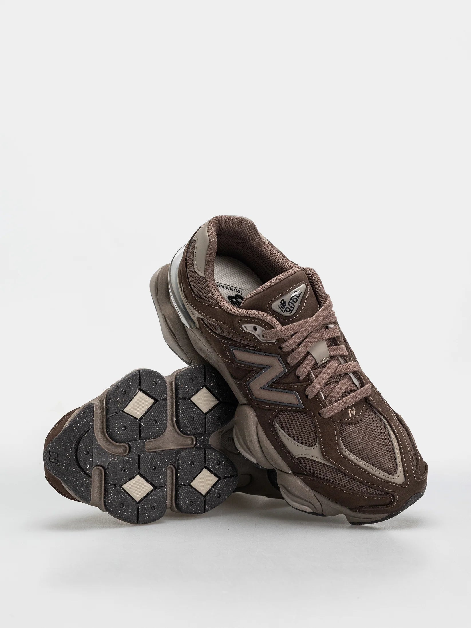 Sneakers New Balance 9060 Cortadо U9060493