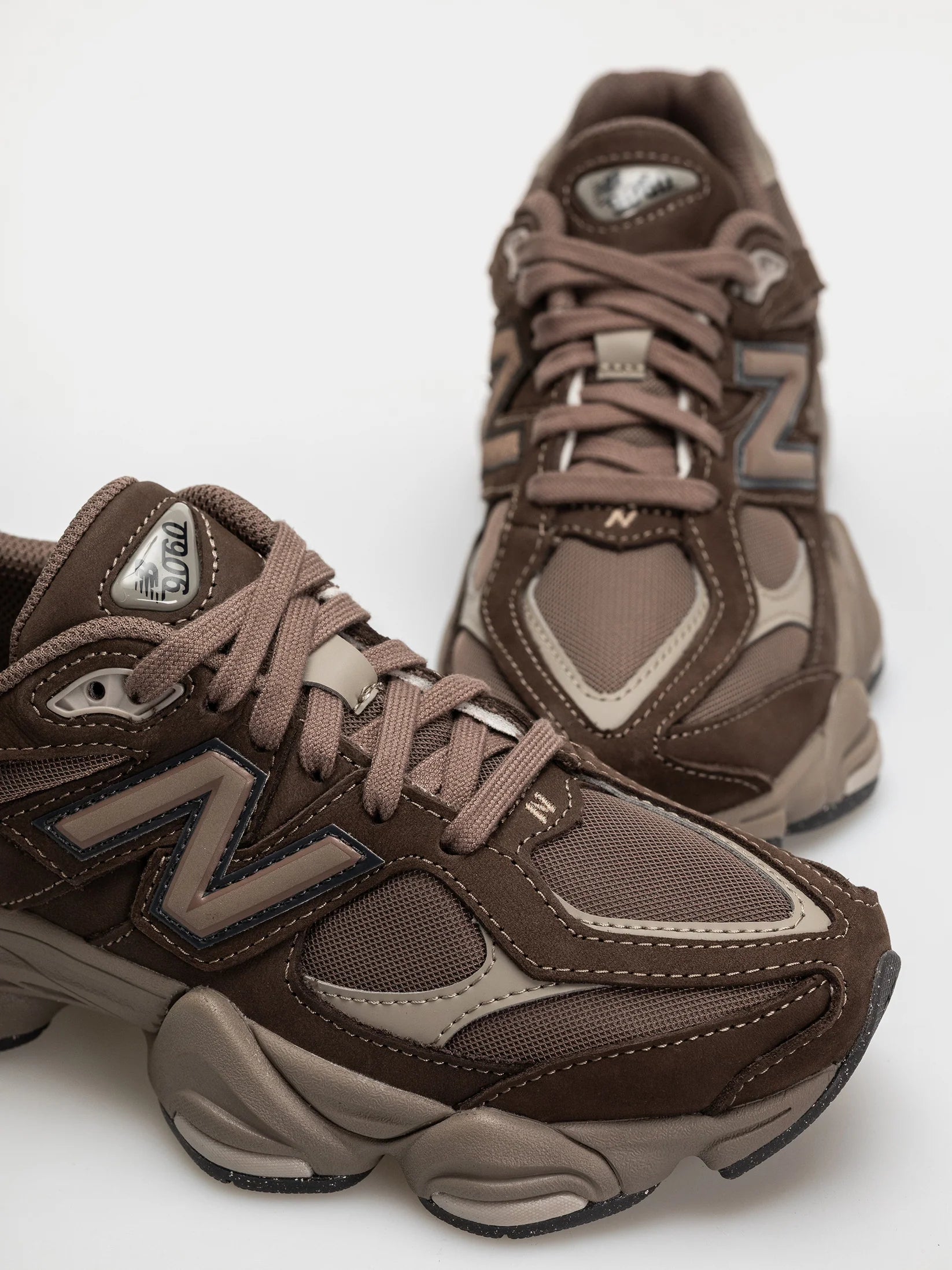 Sneakers New Balance 9060 Cortadо U9060493