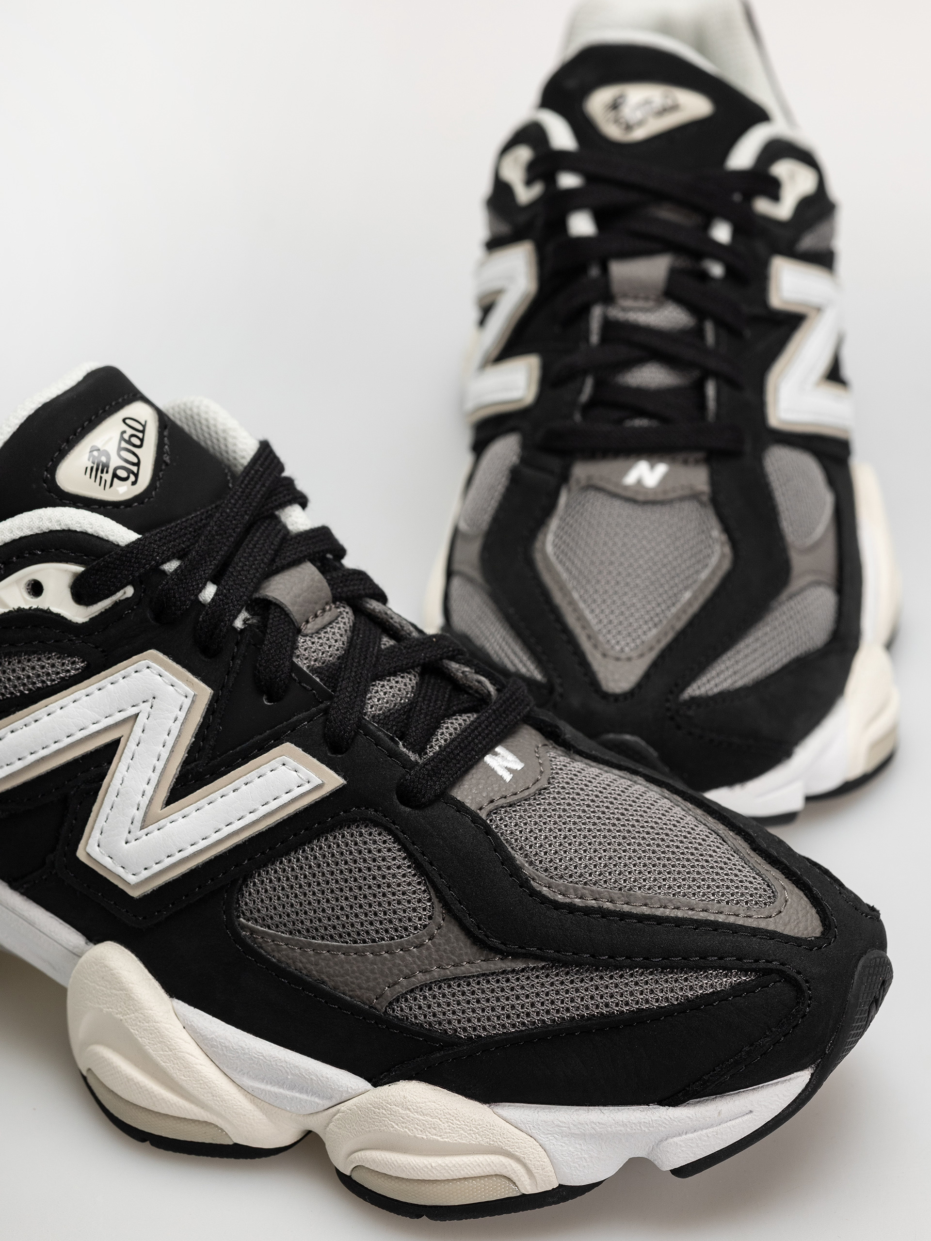 Сникърси New Balance U9060510 Black/Castlerock/White New Balance