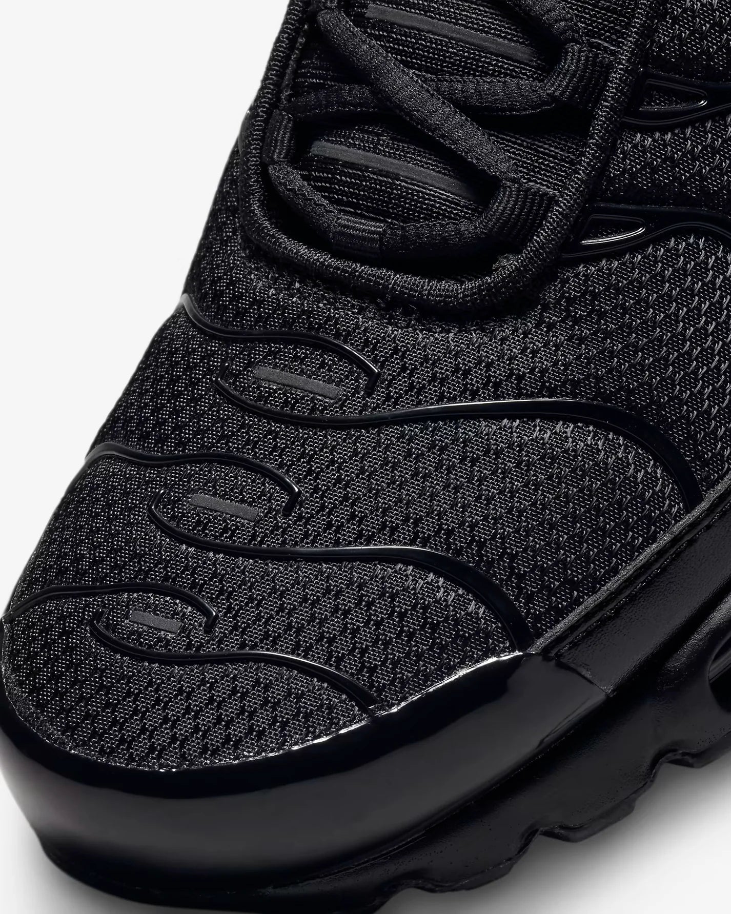 NIKE AIR MAX PLUS TN "TRIPLE BLACK" 604133-050