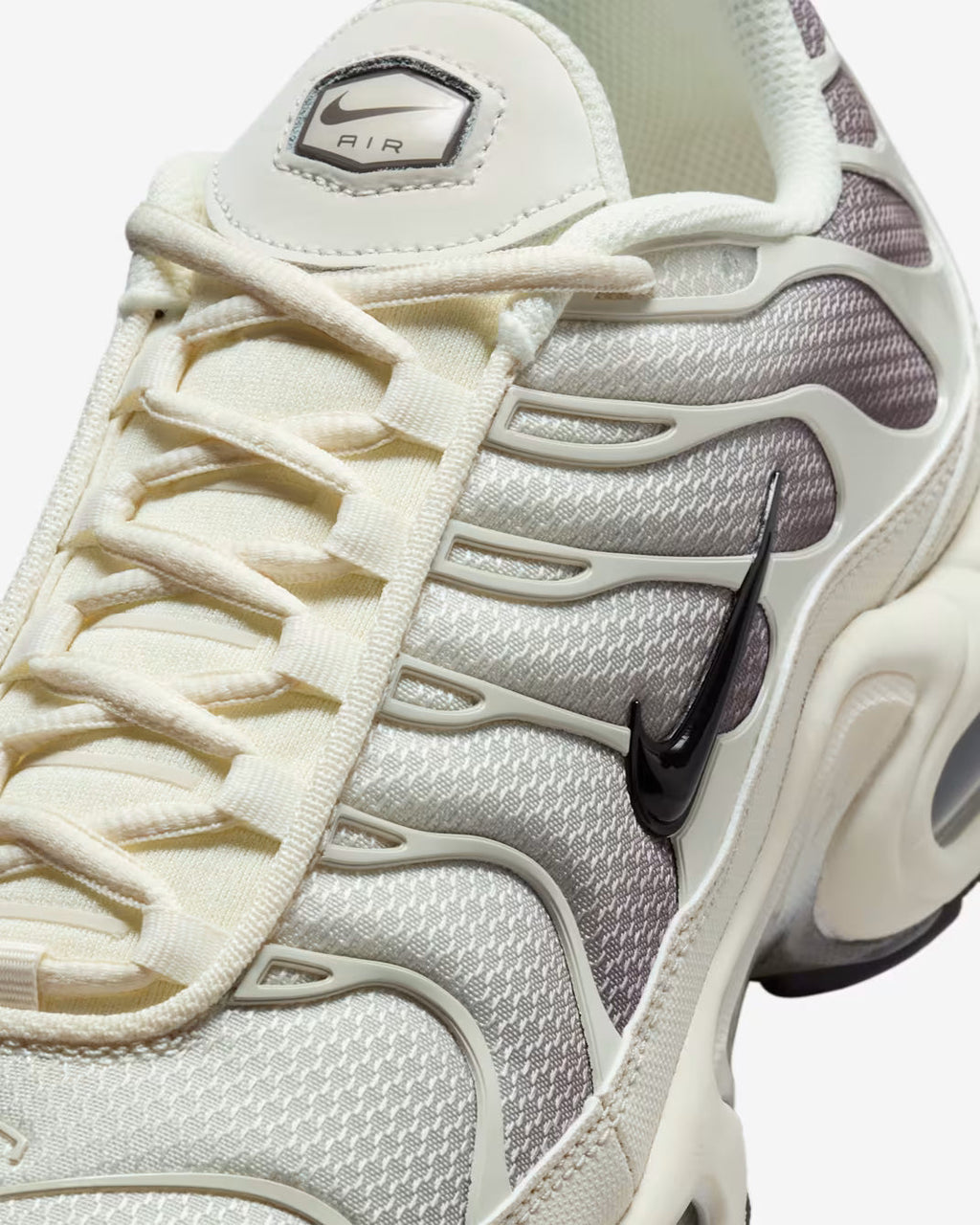 NIKE AIR MAX PLUS TN OREWOOD BROWN