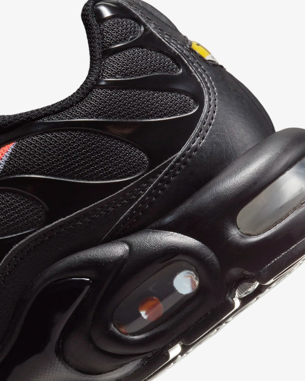 Nike Air Max Plus "Multi Swoosh Black/Bright Crimson" Nike